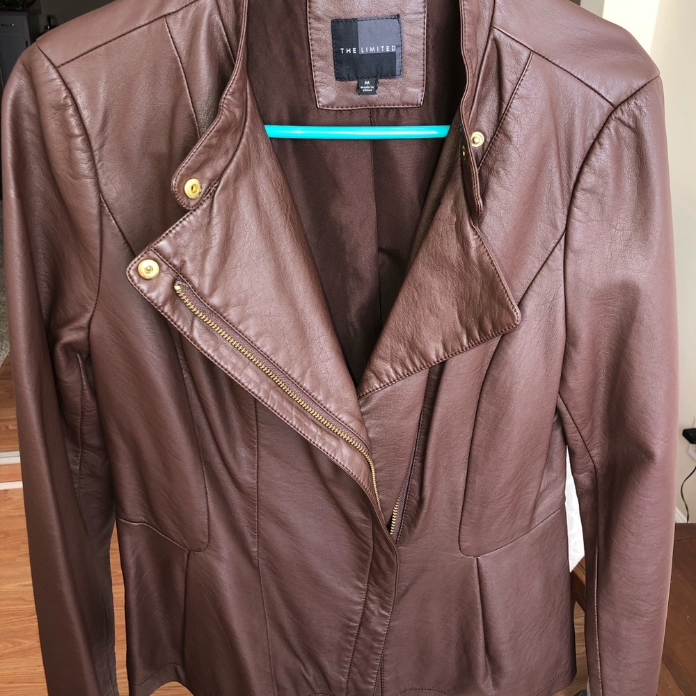 Women’s leather jacket